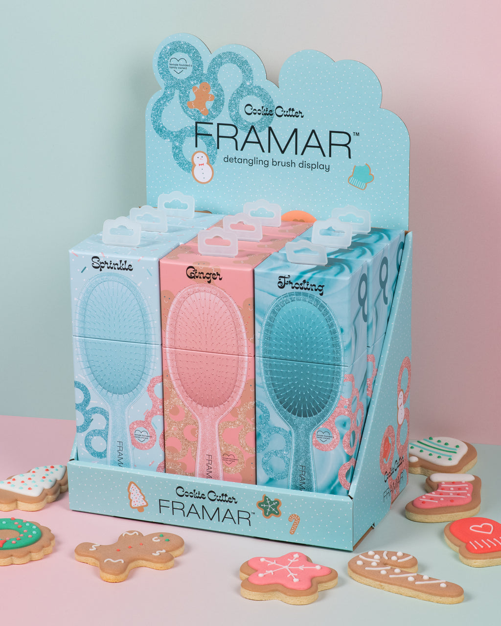 Cookie Cutter - 9pc Detangle Brush Display