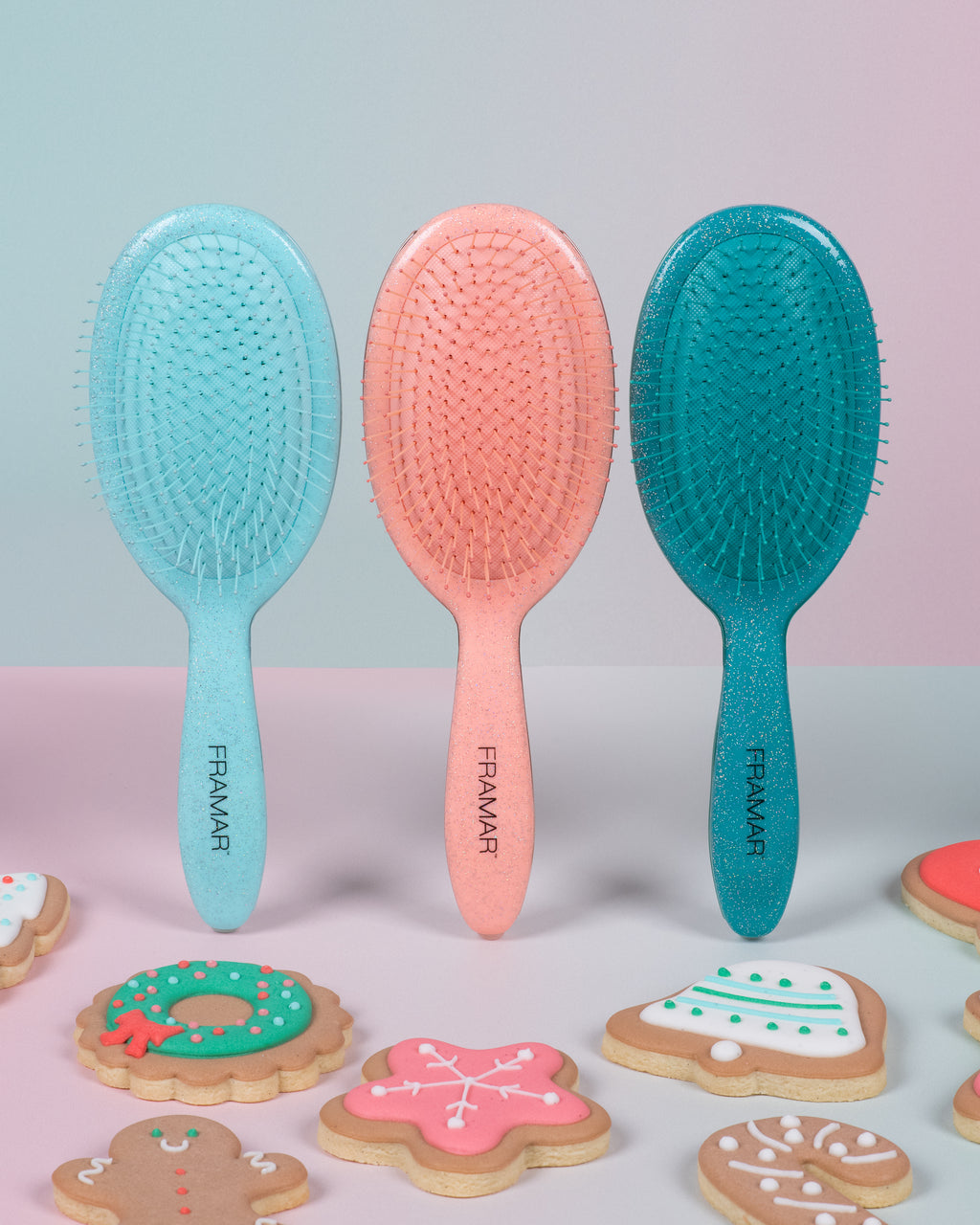 Cookie Cutter - 9pc Detangle Brush Display