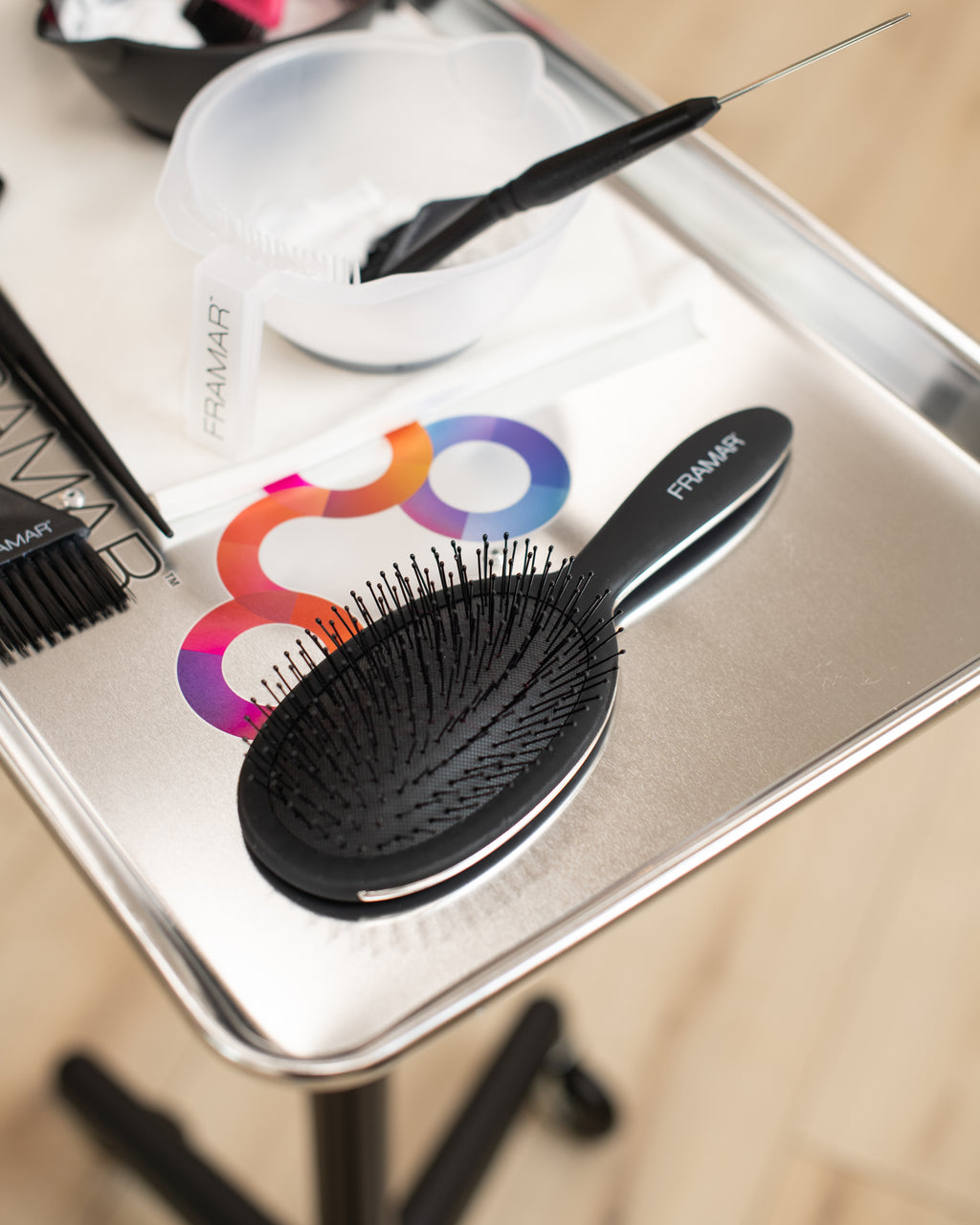Framar Detangle Brush Black To The Future kartáč na rozčesávání vlasů