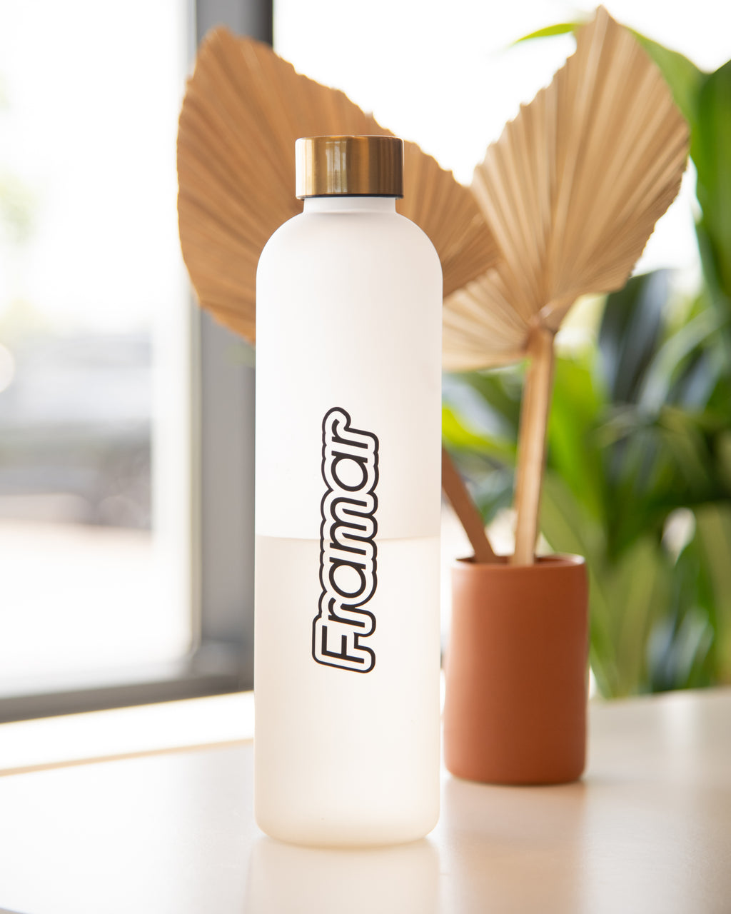 Neutral Thirst Trap - Water Bottle