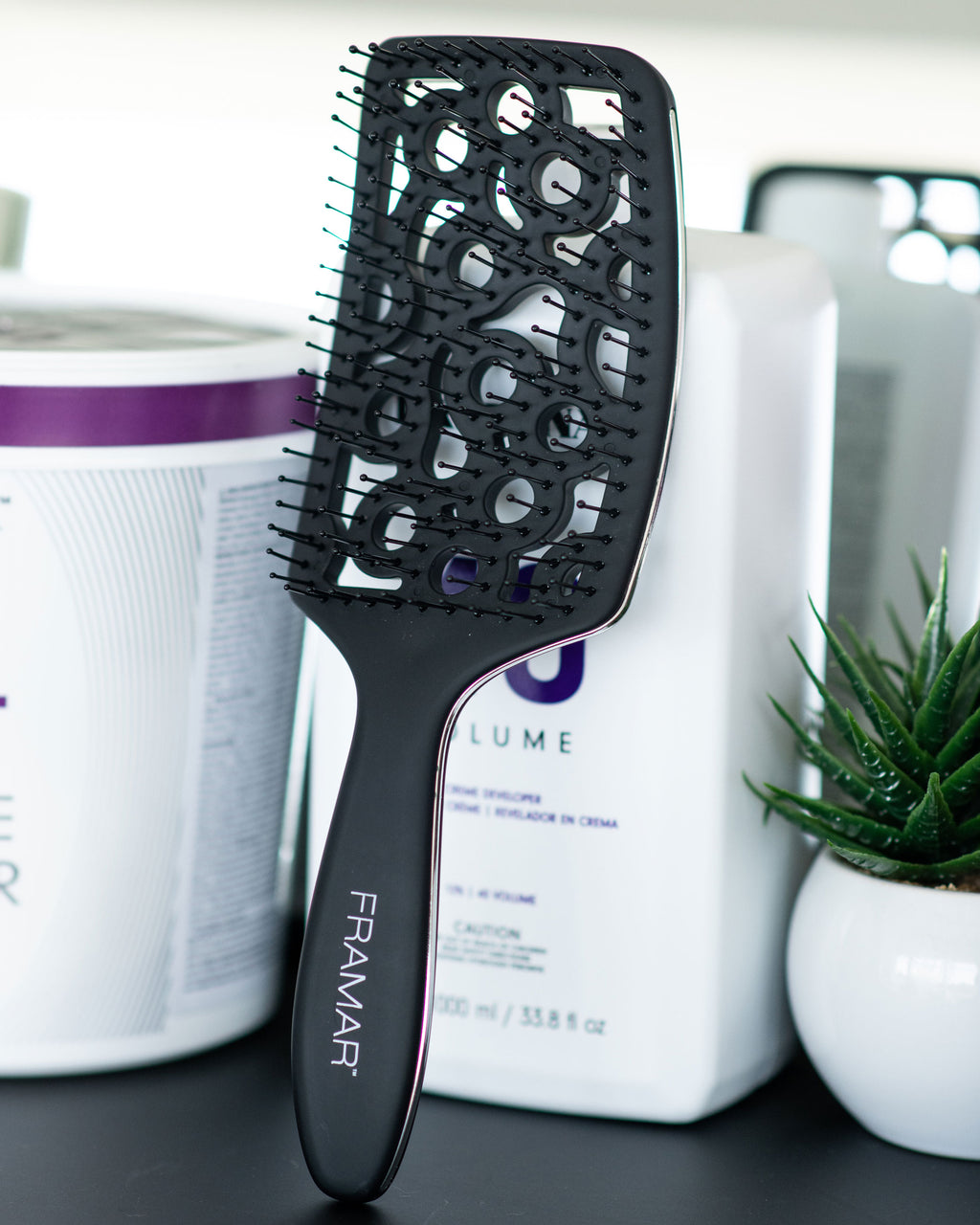 Vented brush, vent hair brush benefits, Hair brush, hair brush to blow dry, hair brush to smooth hair, hair brush with holes, hair brush without cushion, vent brush curved, vent brush dryer, vent brush for hair, are vent brushes good, vent brush hair, vent brush how to use, vented wet brush